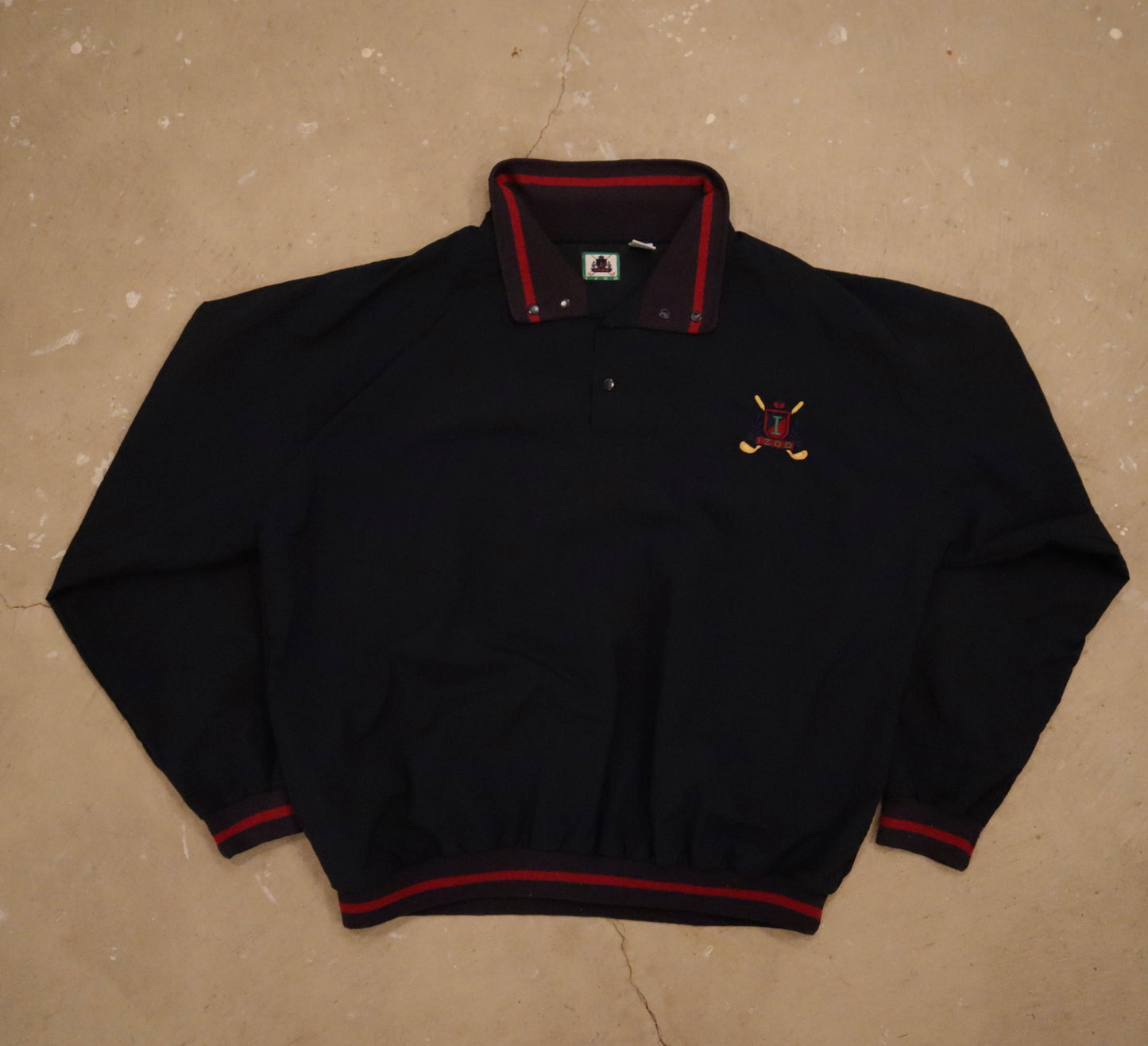 IZOD WINDBREAKER